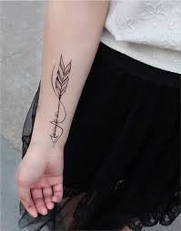 Tatouages Temporaire Double Fleches Tribal Pour Homme Et Femme Tatouage Ephemere Avant Bras Jambe Mollet Bras Nuque 15 X 10 Cm Amazon Fr Beaute Et Parfum Tatouage couleur femme bras entier. avant bras jambe mollet bras nuque