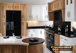 Crestwood Ryd On Twitter مطابخ عصريه بطابع كلاسيكي مطابخ خشبية خزائن ملابس مغاسل التخصصي خزائن كريستوود للمطابخ بالرياض هاتف 0114708902 Capint Kitchen Decor Home Art Design Crestwood Art Goodmorning مساء الخير مساء الطاعات