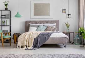 Testiera letto in ferro battuto. Qual E La Vera Differenza Fra Letto Imbottito E Letto In Legno
