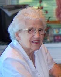 Rachel Mohr's Instagram, Twitter & Facebook