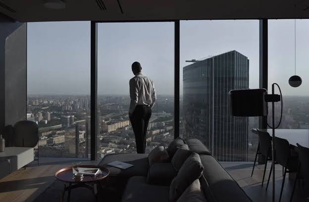 Mastering Wealth: Smart Financial Habits for a Life of Luxury & Freedom -  LUXlife Magazine