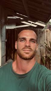 Hi I am looking for a trainer specialized in boxing 🥊 for personal  training Cheers