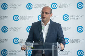 Mráz Ágoston Sámuel: Zárul az olló a Fidesz és a Tisza Párt között