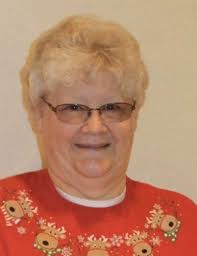 Josephine Hayes's Instagram, Twitter & Facebook