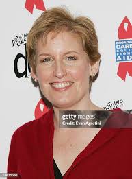 702 Liz Guerrero Stock Photos, High-Res Pictures, and Images