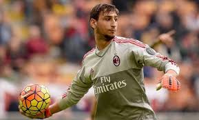 Итальянец, вероятно, продолжит карьеру в париже. Donnarumma Prosit Milan Sdelat Ego Samym Vysokooplachivaemym Vrataryom V Mire Milan Futbol Na Soccernews Ru