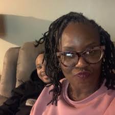 Let's see those Matching Photos 📸✊🏾