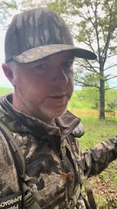 #farmtok #missouri #missouricattlemen #cattlemen #ranching #farmer #cowboy  #cowboyshit #cattletok #morecowboythanyou #showdad