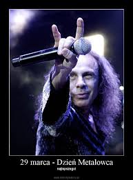 W jaki sposób emocje łączą się z bólem kręgosłupa lędźwiowego? 29 Marca Dzien Metalowca Demotywatory Pl