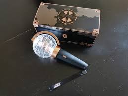 The Lightstick Is Really Pretty And It Arrived As Expected And In A Perfect State Mathilde C In 2020 Leather Watch Light Pretty