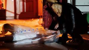 An aging film director suffering from chronic illness and writer's block reflects on his life. Get In 2019 Film Trailer Kritik