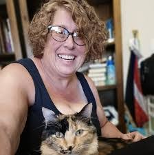 Karla Kellogg's Instagram, Twitter & Facebook