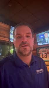 Sydney Blades's Instagram, Twitter & Facebook