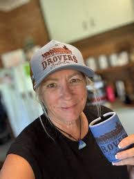 Yvonne Aleman's Instagram, Twitter & Facebook