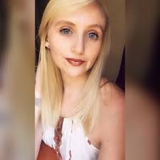 Eve Summers's Instagram, Twitter & Facebook