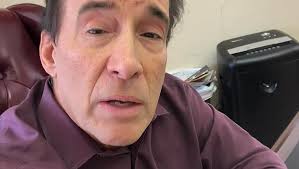 Amazon.com: The Good Lawyer: (Mass Market Paperback): 9781480088856:  Benigno, Thomas: Books