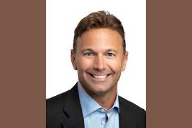 AlphaCore widens West Coast wealth footprint