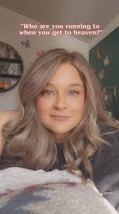 Dana Gumm's Instagram, Twitter & Facebook