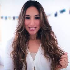 13 Real Estate Influencers Who Built a Business