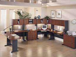 Simple office interior design ideas are kept simple and the simplicity maintained in it. Simple Small Office Interior Design Ideas