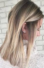 Pin By Megan On Sarisin Sac Modelleri In 2020 Short Hair Balayage Balayage Hair Short Straight Hair