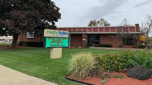 A smile is the prettiest thing you can wear and at our blackburn dental. Dentist Lansing Mi Healthy Smiles Dental Care Of Lansing
