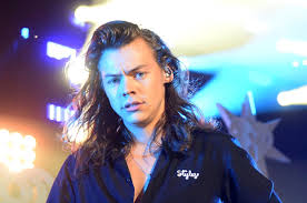 A beautiful retro woman with pale skin an. Why Lesbians And Other Queer Women Love Harry Styles