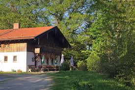 Wandern bei brannenburg am inn in bayern. Wandern Von Brannenburg Aus Auf Die Schlipfgrubalm Chiemsee Alpenland Tourismus