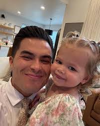 Arnold Mcginnis's Instagram, Twitter & Facebook