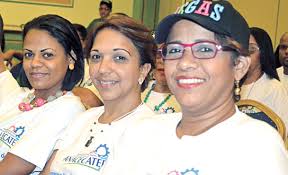 Personal de Molina participa en congreso