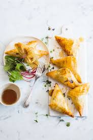 Ces préparations feront également effet un soir de nouvel an, ne nous privons donc pas de toutes les tester. Aperitif Dinatoire Noel Nos Recettes D Apero Pour Les Fetes Cote Maison