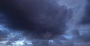 Bmkg menduga, suara dentuman misterius yang terdengar di jakarta minggu malam disebabkan oleh aktivitas petir di gunung salak. Terdengar Sampai Bogor Dentuman Keras Bukan Dari Anak Krakatau Dan Gempa