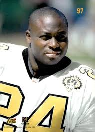 1997 Playoff First & Ten #97 Mario Bates Hot Pursuit