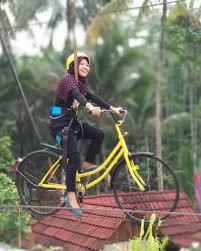 Dream land water park merupakan destinasi wisata air menarik yang terletak di kecamatan ajibarang. Harga Tiket Masuk Wisata Pereng Cilongok Banyumas Maret 2021 Wisatakaka