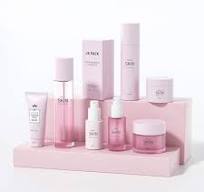 Embalagem ecológica com design luxuoso, garrafa de vidro, jarra