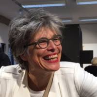 Hannah Blom's Instagram, Twitter & Facebook