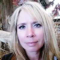 Angeline Summers's Instagram, Twitter & Facebook