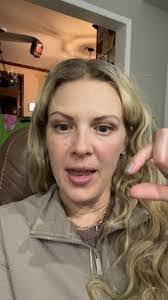 Sonya Beach's Instagram, Twitter & Facebook