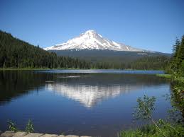 File:Mount Hood in Trillium Lake.jpg - Wikimedia Commons