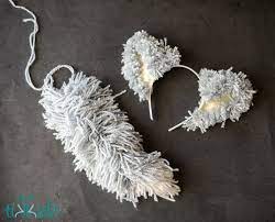 Easy Yarn Wolf Or Dog Tail Costume Tutorial Dog Costumes For Kids Wolf Costume Diy Diy Dog Costumes