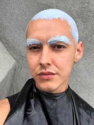 That way, the stylist can cut the colour into your hair. The Do S And Don Ts Of Diy Bleaching The Eternal Hair Trend For Gay Men Dazed Beauty