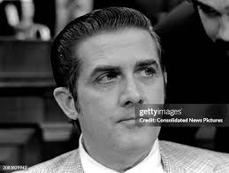 979点のLawrence Barryの写真と高解像度写真