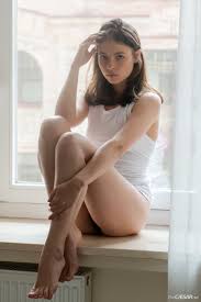 Erotic Young Girl Nudes – Telegraph