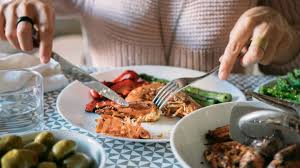 Diabetic meal plans fully customized to your goals, your tastes and your our diabetic meal plan is rich in nutrients, low in fat and calorie controlled with abundant fruits and i pay attention to what i'm ordering. The Prediabetes Diet Everyone Should Follow Everyday Health