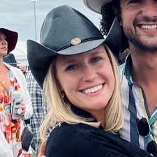 Taylor McDermott and Norman Moreno's Wedding Website