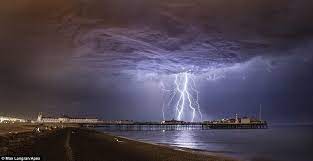 Matt Sprake On Twitter Storm Pictures Lightning Strikes Summer Storm