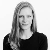 Sarah Windham's Instagram, Twitter & Facebook