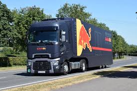 #f1 is back this weekend and we need you to join the charge for 2021 #chargeon. Ku928xr Red Bull F1 Team Renault Red Bull F1 Red Bull Red Bull Racing