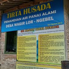 !ola atau ariasi yang terjadi pada sirkulasi arus air laut yang di akibatkan oleh gerak rotasi bumi. The 8 Best Hot Springs Geysers In East Java Java