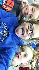 Leah Kidd's Instagram, Twitter & Facebook